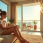 Hábitos prácticos para reducir el consumo eléctrico en apartamentos de playa